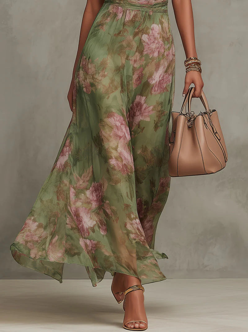 Juliette Mónaco- Vestido largo verde con estampado floral de gasa y escote halter